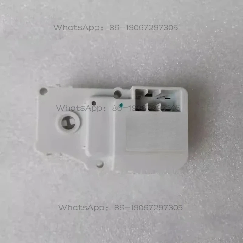 

Циркуляционный двигатель для кондиционера Chery E3, нагрев, охлаждение, режим температуры, контроль потока воздуха J52-8121050 J52-8121030