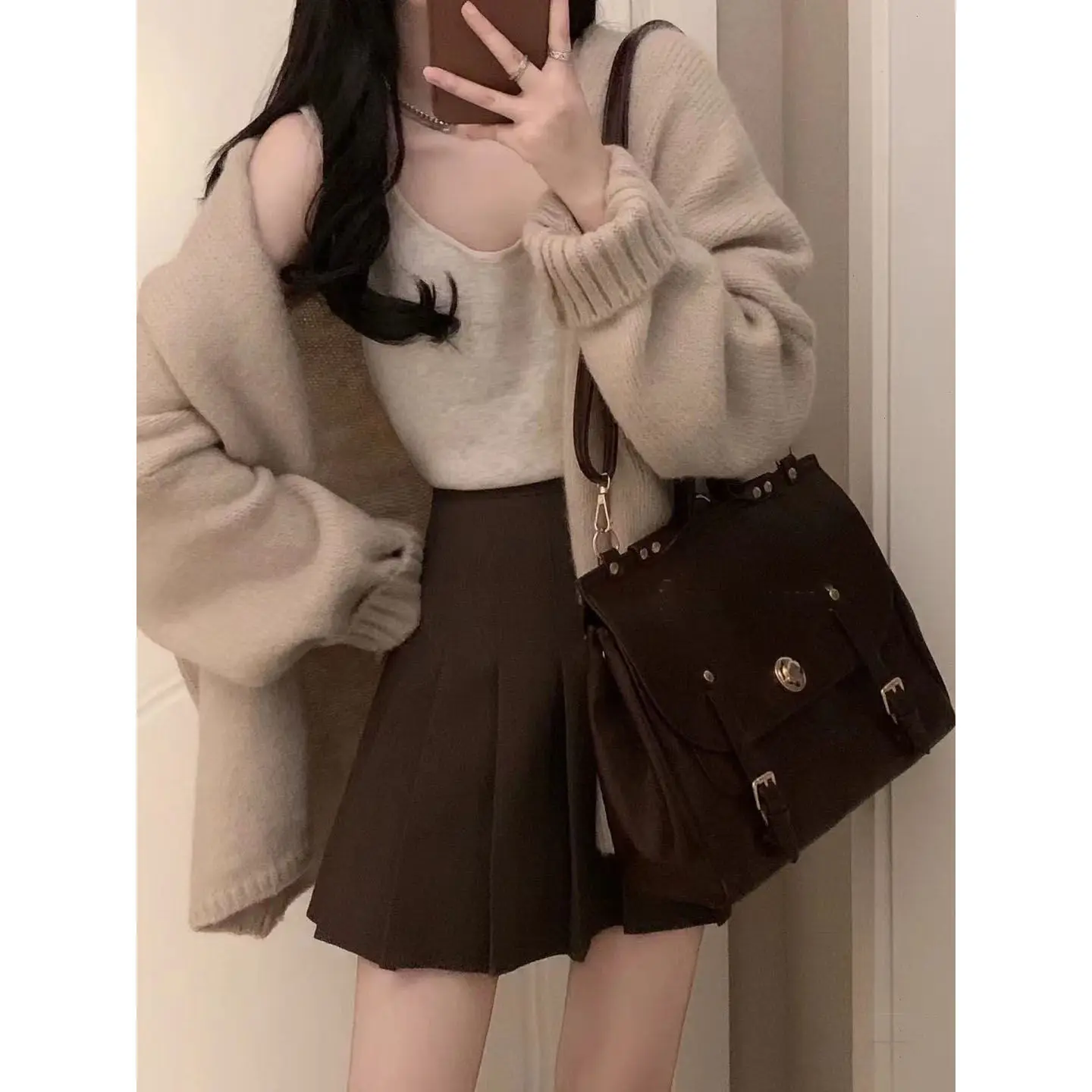 Spring Wear Female 2023 New Korean Version of The Hundred with Suspenders Loose Cardigan Thin Pleated Skirt Three-piece Set