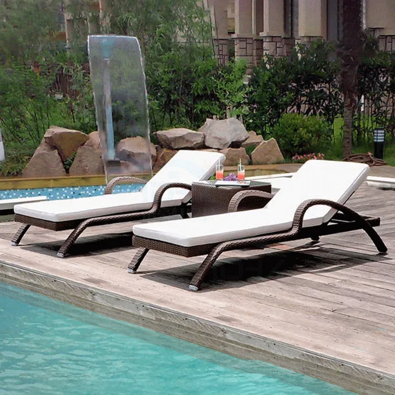 Factory Direct Adjustable PE Rattan Lounge Chair All Weather Wicker Chaise Couch for Luxury Resort Hotel Poolside Beach Backyard