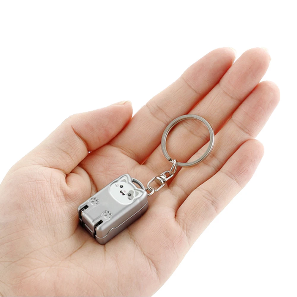 

1PC Mini Exquisite Kitten Keychain Foldable Nail Cutter Stainless Steel Nail Clippers Rotary Toenail Fingernail Manicure Trimmer