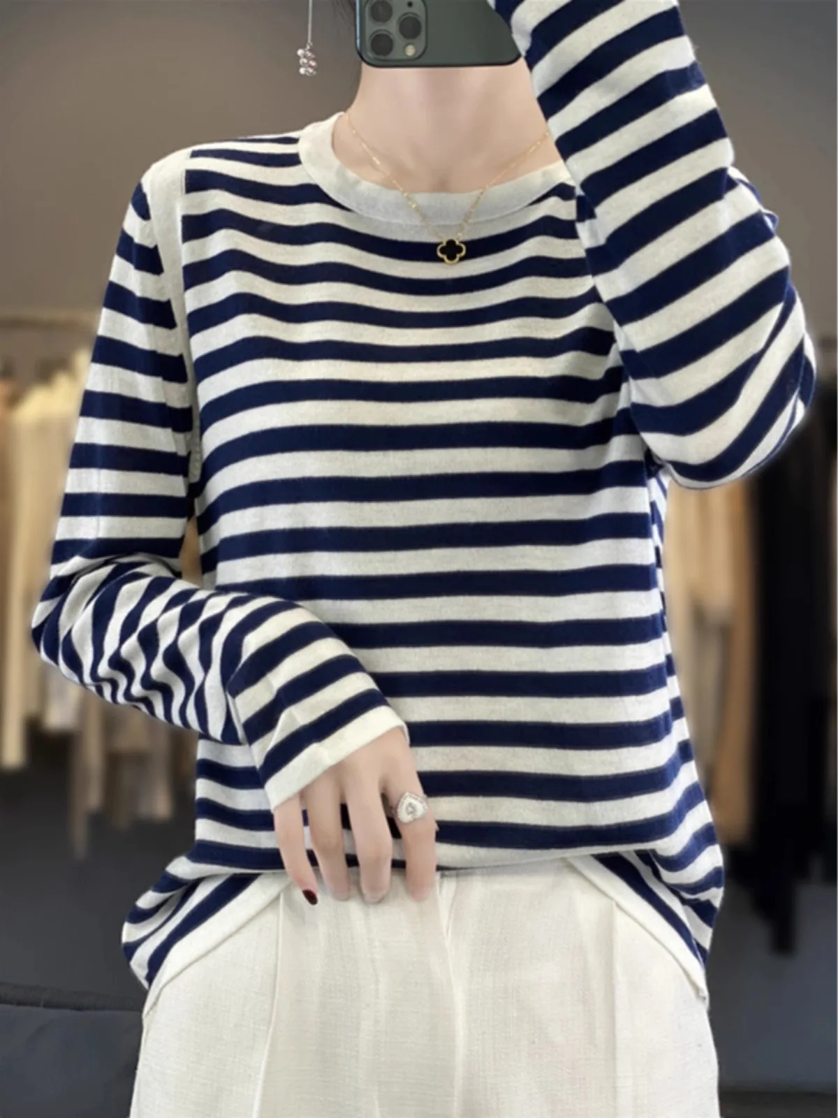 Striped thin cashmere sweater women\'s spring and autumn loose large size crewneck sweater base sweater