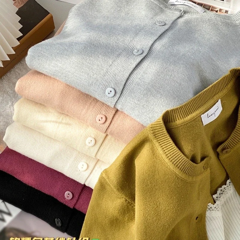White Knit Women Cardigan 2026 Fall Winter Light‑Weight Long‑Sleeve Versatile Sweater Outerwear Early‑Autumn Casual Coat Tops