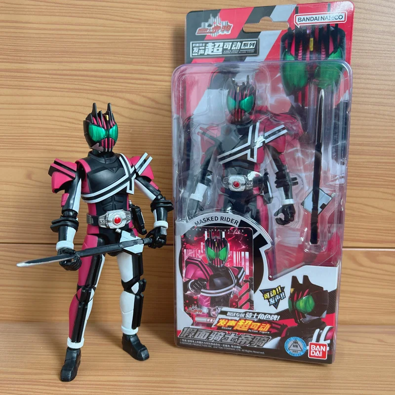 반다이 가면라이더 마스커드 라이더 액션 피규어 데케이드 & 더블 관절형 사운드 버전 수집용 장난감 데스크탑 장식 선물