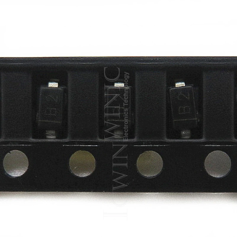 1-50PCS TNY255GN TNY255 MBR0520LT1G B2 CM6805AG CM6805 DDA001AG DDA001A HT9170D HT9170 DM74LS245WM DM74LS245