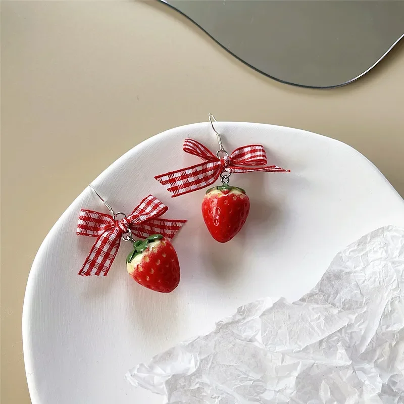 Korean Resin Strawberry Bowknot Clip on Earrings No Piercing for Women Food Simulated Fruit Cup Cake Ear Clips Earrings Jewelry