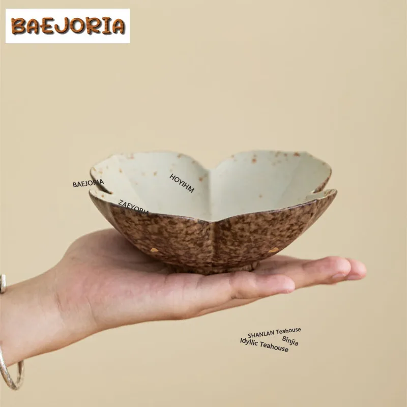 BAEJORIA Ochre Glaze Four-leaf Fruit Dishes Traditional Pastry Plate Dim Sum Plate Plates For Food Tableware Supplies Decoration