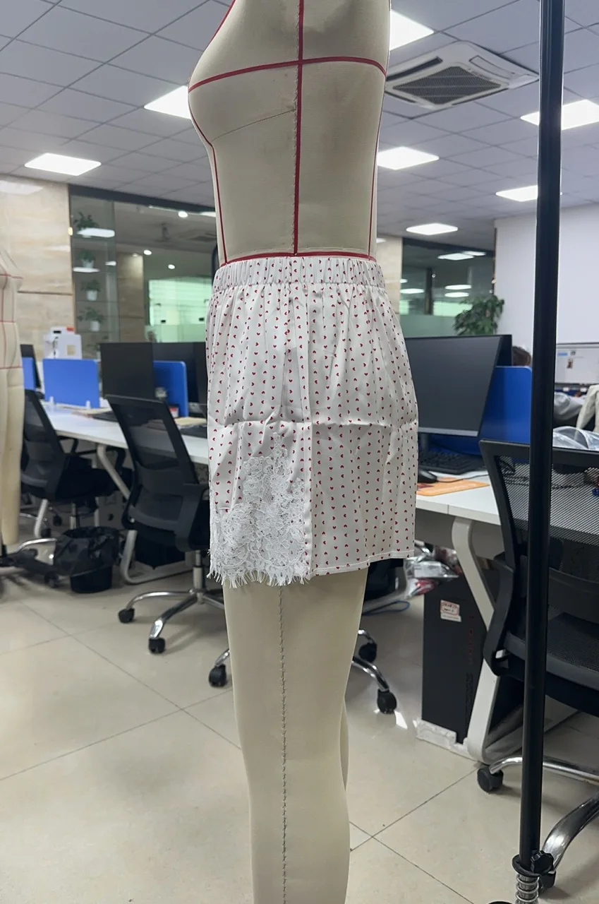 Mini shorts femininos com estampa de bolinhas rendas patchwork cintura elástica casual verão lounge shorts