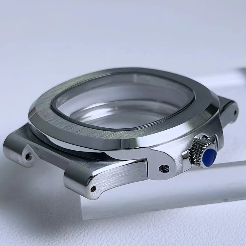 The new 40mm case is compatible with a 30.5mm dial, NH35 movement, waterproof transparent glass back cover and watch accessories