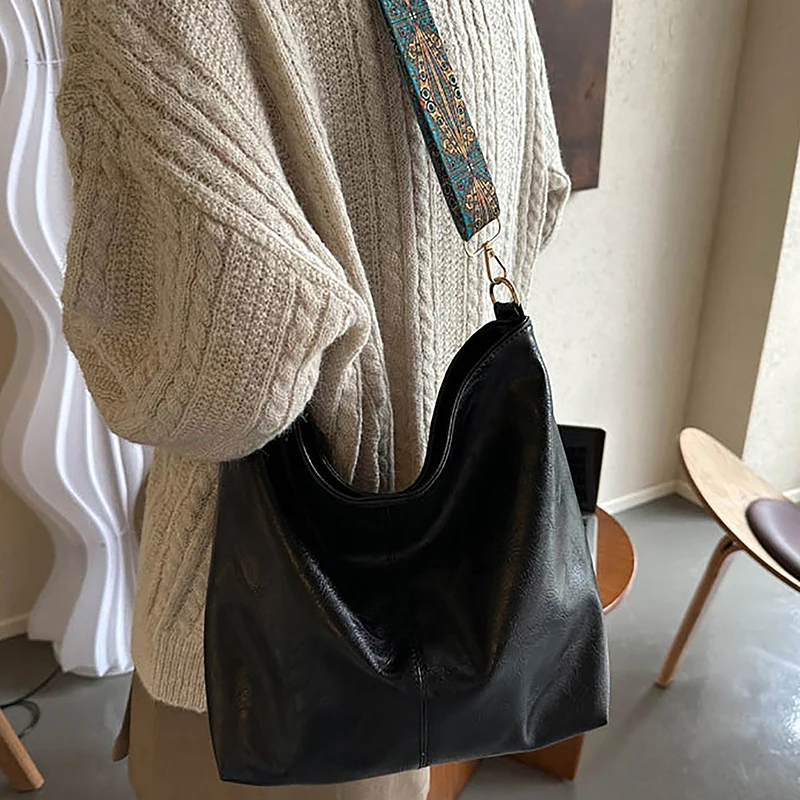 VHigh-Capacity Simple Intage Solid Color Women Fashion Shoulder Sling Bag Wide Strap Bucket Crossbody Bag