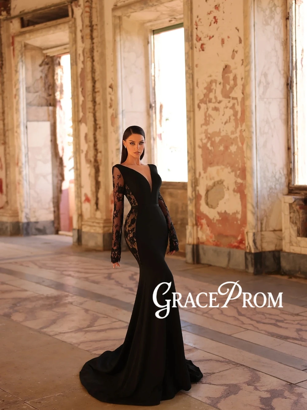 Women'S Formal Dinner Wear - فستان سهرة أسود من الساتان والدانتيل