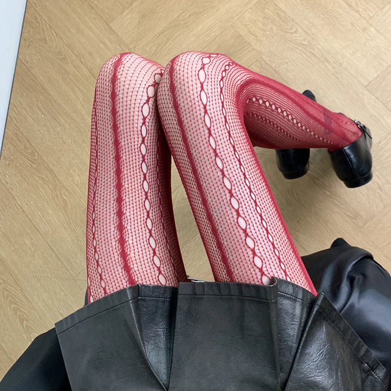 Femmes Sexy Costumes chaîne rouge rayé collants rétro évider Design sens dentelle rayure verticale Jacquard maille résille collants