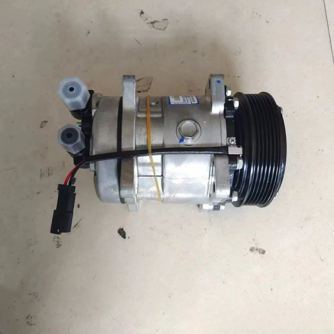 1pcs Vacuum cle-aner S770, S750, S650, S630, sliding air conditioning compressor S7279628