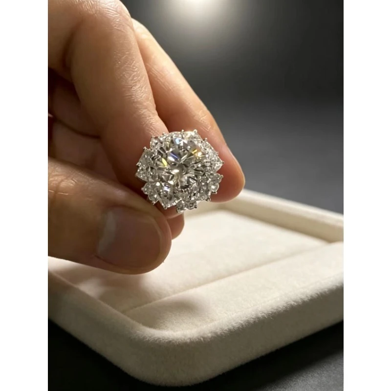 Extravagant Large Luxury Full Diamond Flower Ring S925 Silver Moissanite Unique Heavyweight Oversized Women's Ring