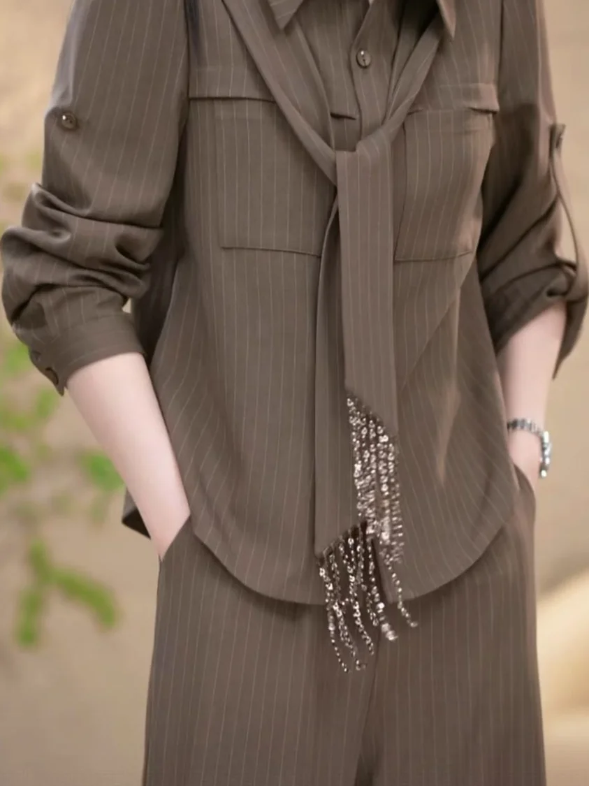 

Полосатый повседневный модный комплект: осенняя новинка, элегантный, скрывающий недостатки фигуры, универсальный, для работы, из двух предметов, удобный, с длинным рукавом