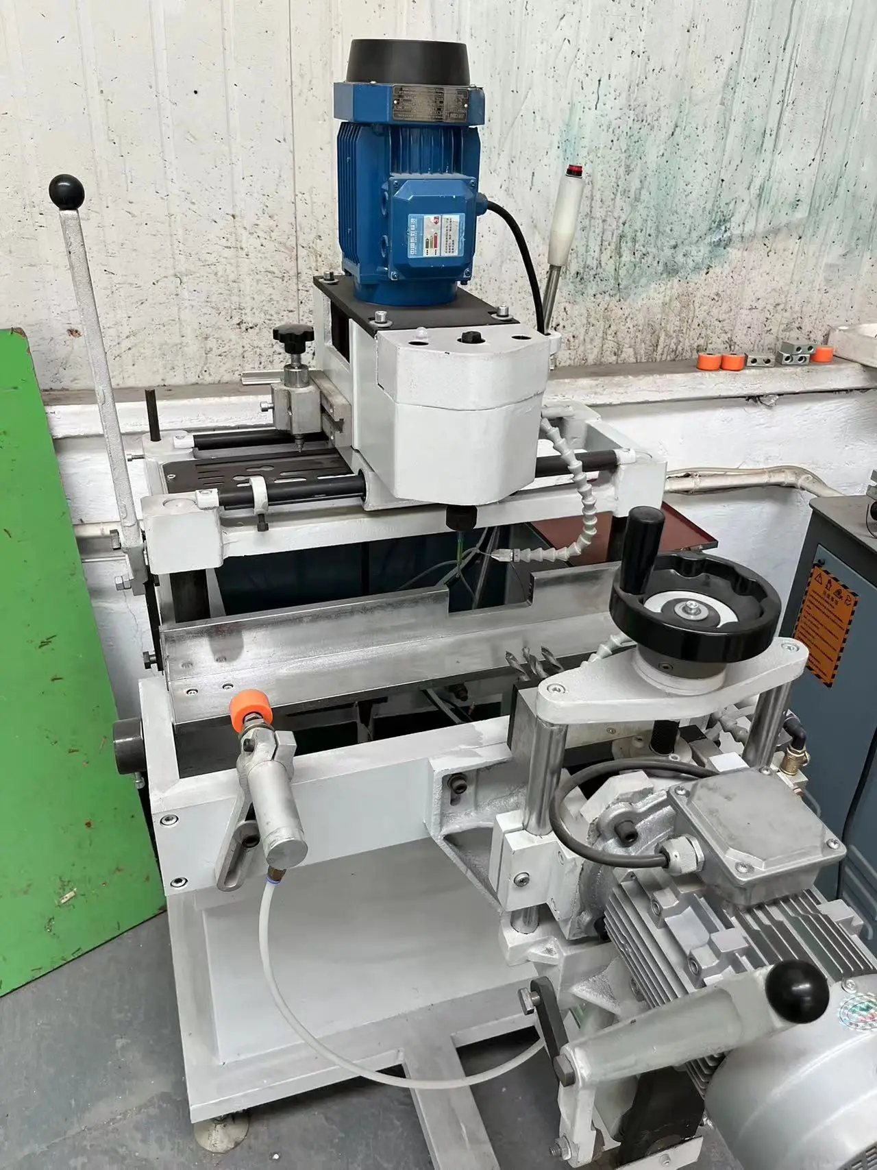 Manual Profiling Drilling Milling Machine Copying UPVC Material for Window & Door Making for Aluminum & PVC Materials