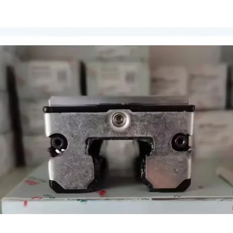 

1 шт. новый оригинальный подлинный линейный направляющий блок, модель R162172220