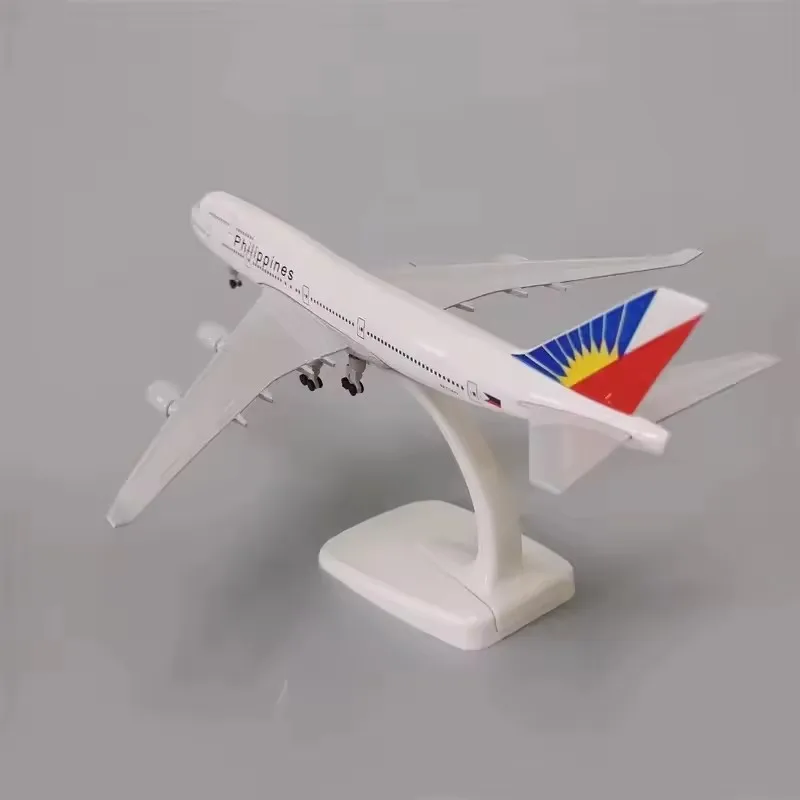 

Display 20CM Philippines Airbus B747 Airplane Model Diecast Metal 1/400 Scale Planes Aircraft Toy With Wheel Boys for Collectibl