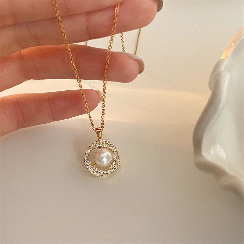 Fashion Pearl Pendant Necklace for Women Trend Aesthetic Gold Color Metal Chain Collar Choker Rhinestone Necklaces Party Jewelry