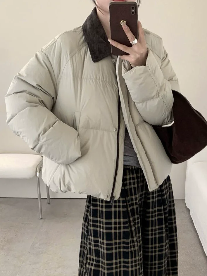 Women's Short White Duck Down Jacket With Corduroy Collar