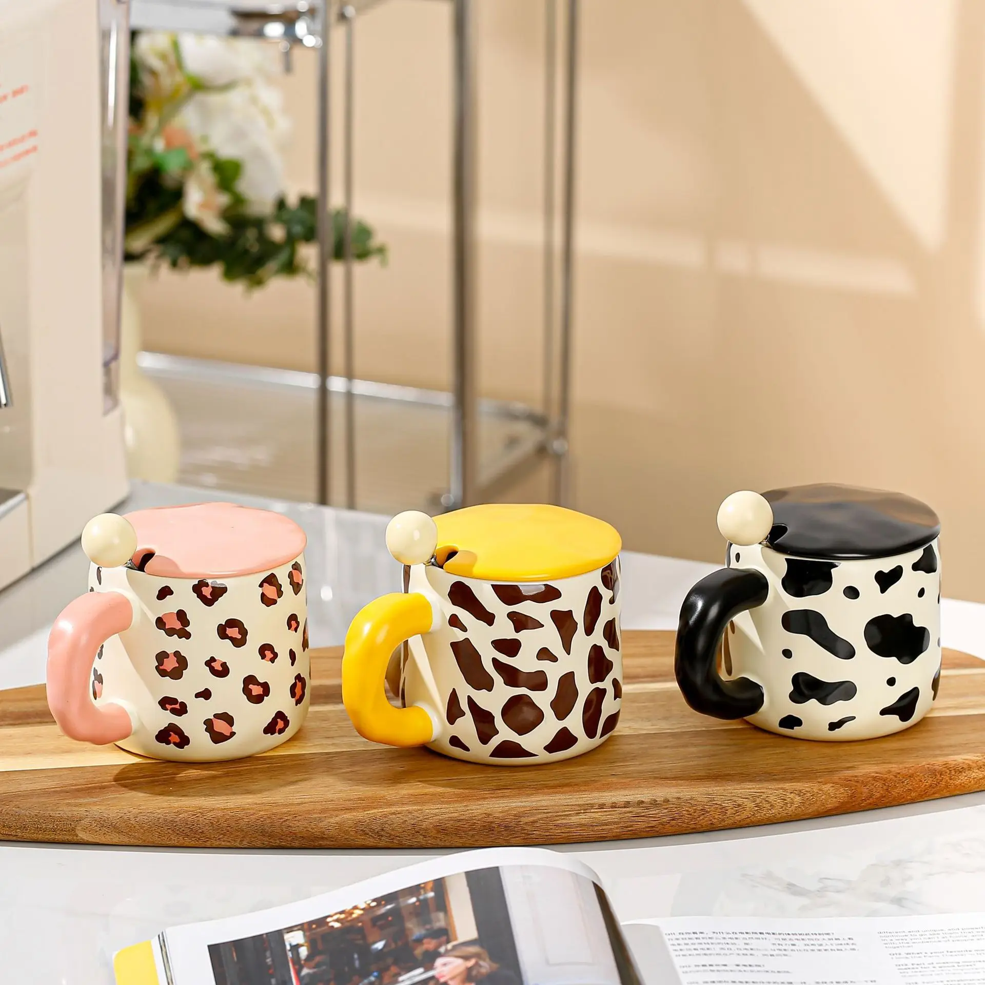New DIY Creative Ceramic Lid Home Drinking Spoon Makeup With Animal Pattern Gift Cup