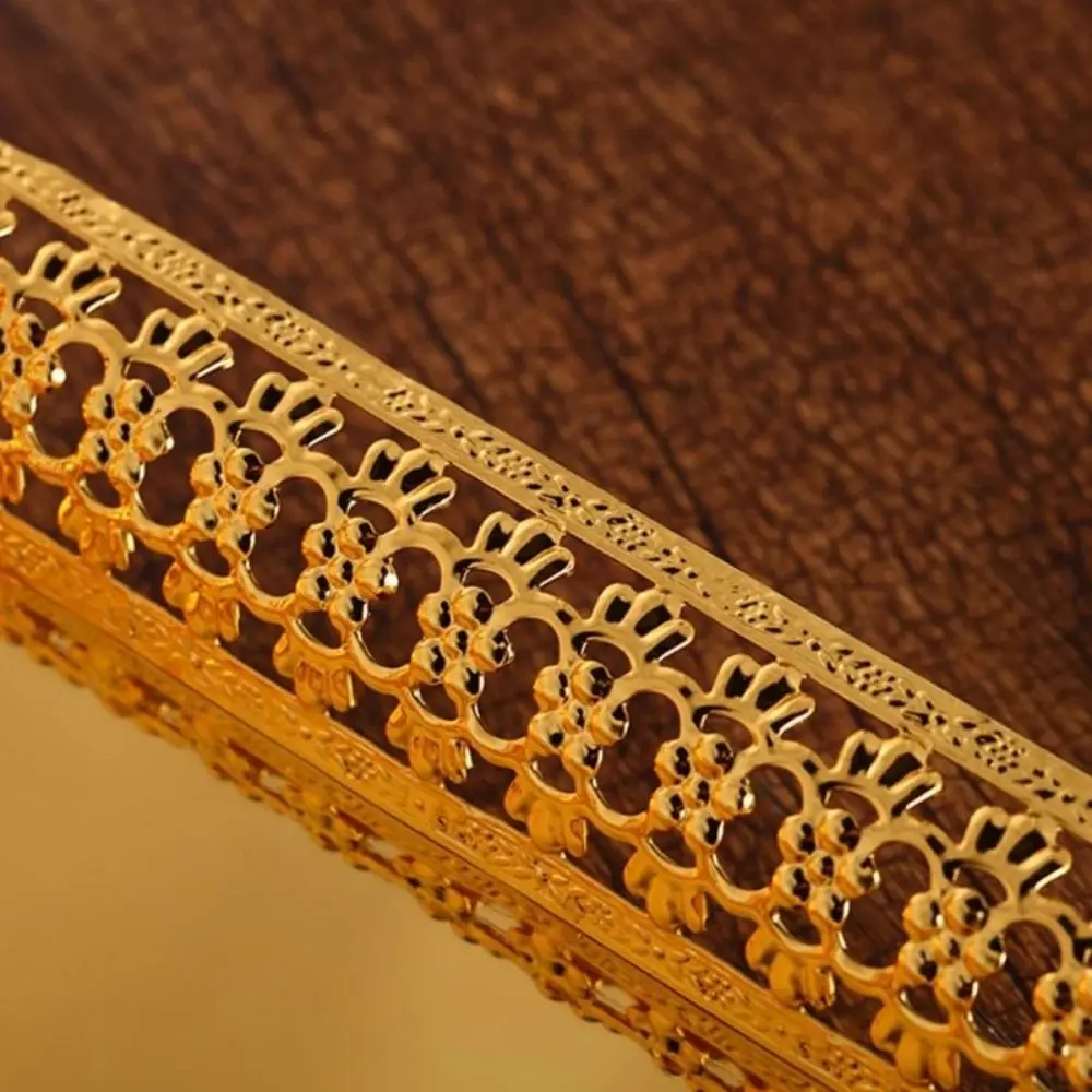 موضة الحديد معدن صينية للفاكهة الجوف الفن مستطيلة الشكل طبق شاي بعد الظهر اليدوية وجبة خفيفة صينية تخزين كعكة