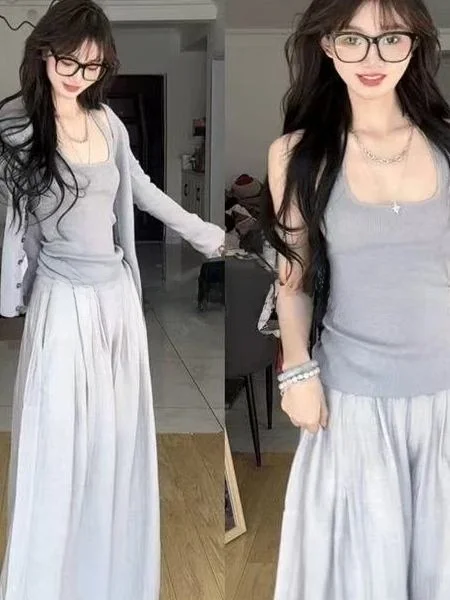 Frühherbst Koreanischer Stil Lässiger Hochwertiger Grauer Strick-Cardigan mit Trägern Zweiteiliges Set Oberteil Weich Langarm Rundhals Atmungsaktiv