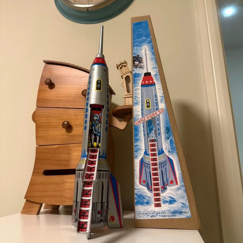 

Wind Up Toy Crafts Airplanes Photography Props Moon Rockets Spring Toys Nostalgic Collectibles Decorative Accessories Gifts