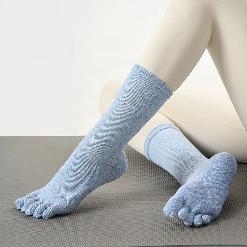 

Women Winter Floral Long Non Slip Yoga Socks Cotton Five Toe Pilates Grip Fitness Warm Comfortable Performance Wear