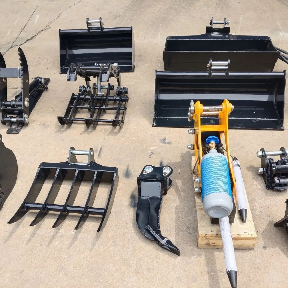 Micro excavator, small excavator, engineering construction machinery, accessories, scarifier, excavator, eagle hook, digging