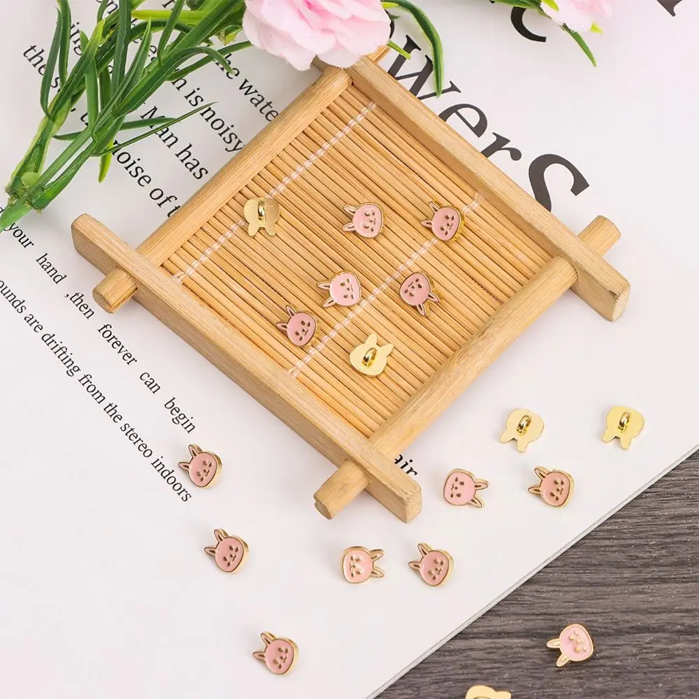 

20pcs High Quality Shoes Sewing Accessories DIY Doll Belt Buckles Ultra-small Buckle 1/6 Dolls Clothing Doll Rabbit Buttons