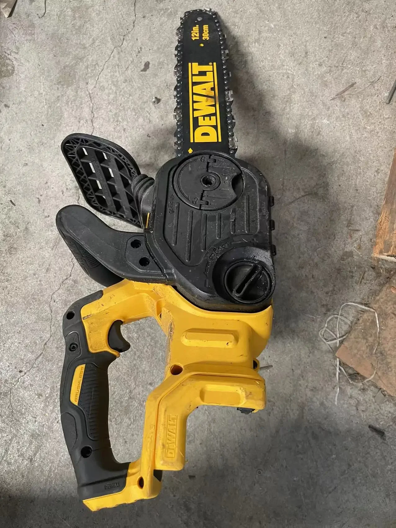 DeWalt-chainsaw、dccs620b、20v、使用ツールのみ