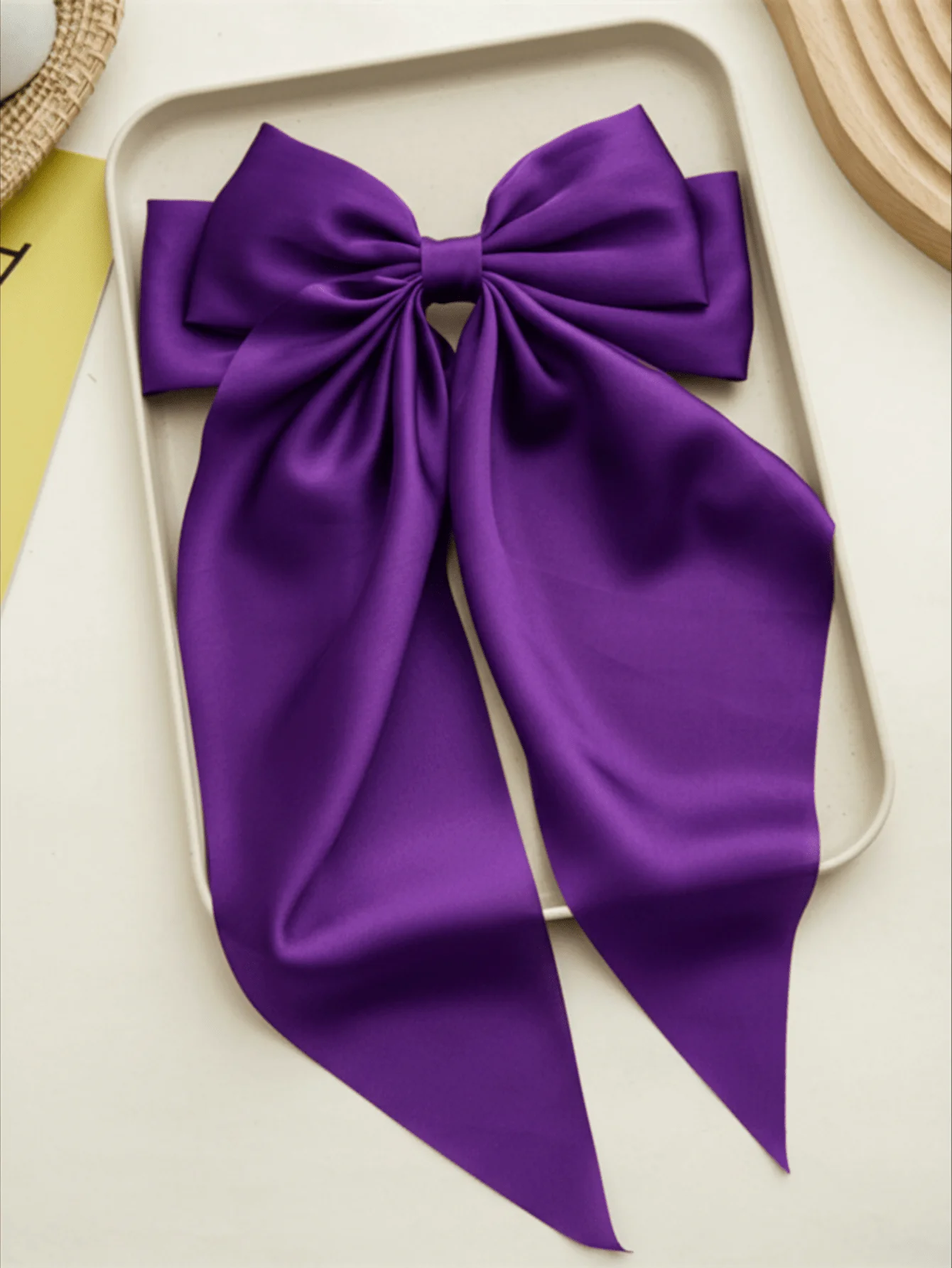 

1pc Oversized Satin Bow Hair Clip for Women Girls, Extra Large Silk-Like Bowknot Hair Barrette, Cute Aesthetic Hair Accessory,