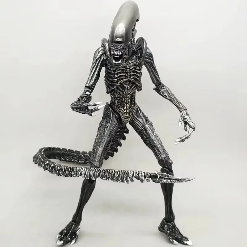 Alien Queen Dog Alien Movable Action Figure Xenomorph Aliens Vs Predator Collectible Model Toys Room Decoration Boys Gift