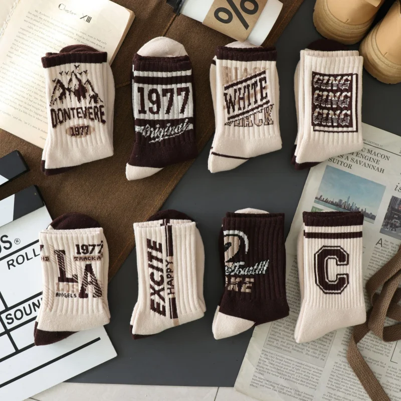 1/3/5/8 Pairs Thermal Crew Socks Men Women Terry Loop Winter Retro Athletic Letter Number Print Comfort Warm Socks EU 36-44