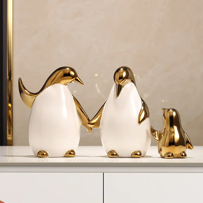 Creative Animal Cartoon Ceramic Figurines Golden Penguin Decoration Little Penguin Sculpture Ceramic Craft Home Decor Accessorie