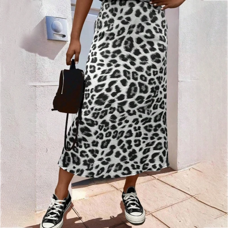 

Casual Satin Leopard Women's Skirt Spring Summer New Sexy Print Long Skirts 2026 Street Chic Silk Mid Calf Skirts For Women