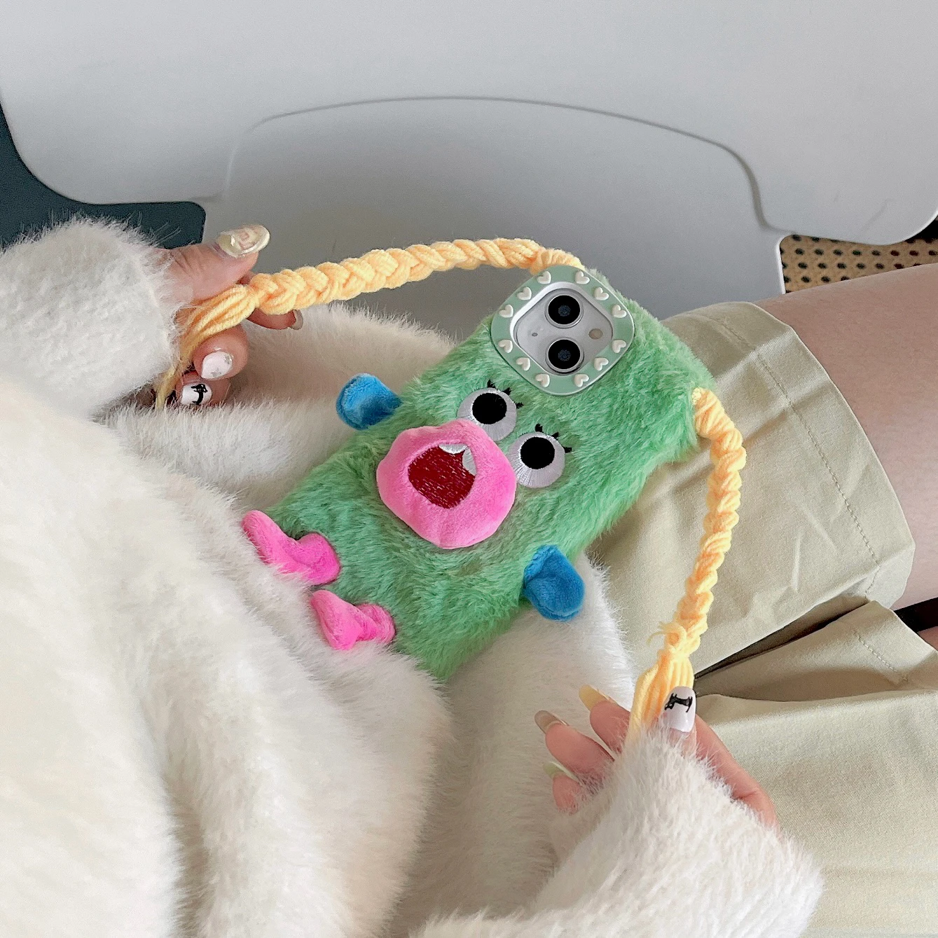 Cute Braided Girl Make Sound Phone Case For iPhone 11 12 13 14 Pro Max Soft Fur Case For iPhone15 15Pro MAX Back Cover Case