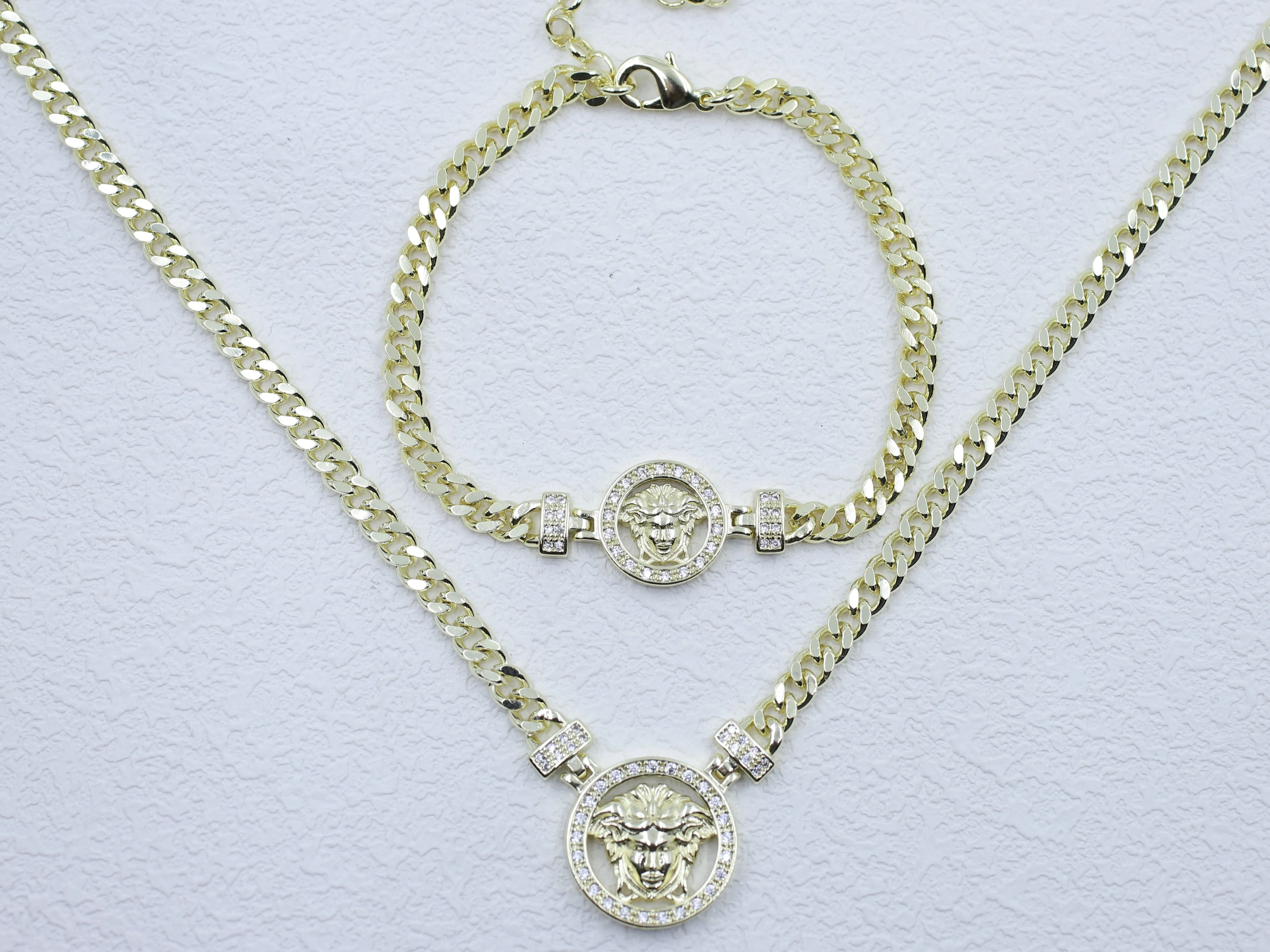 GUANXI fashion inset zircon lion head necklace bracelet set