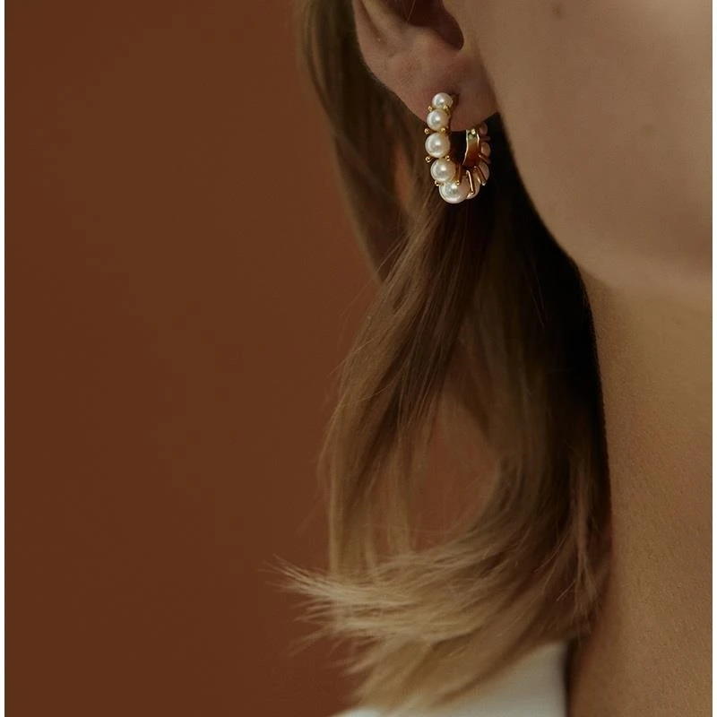 

Brass With 18K Gold Faux Pearl Hoop Earrings Women Jewelry Party T Show Gown Punk Gothic Top Runway Korean Japan