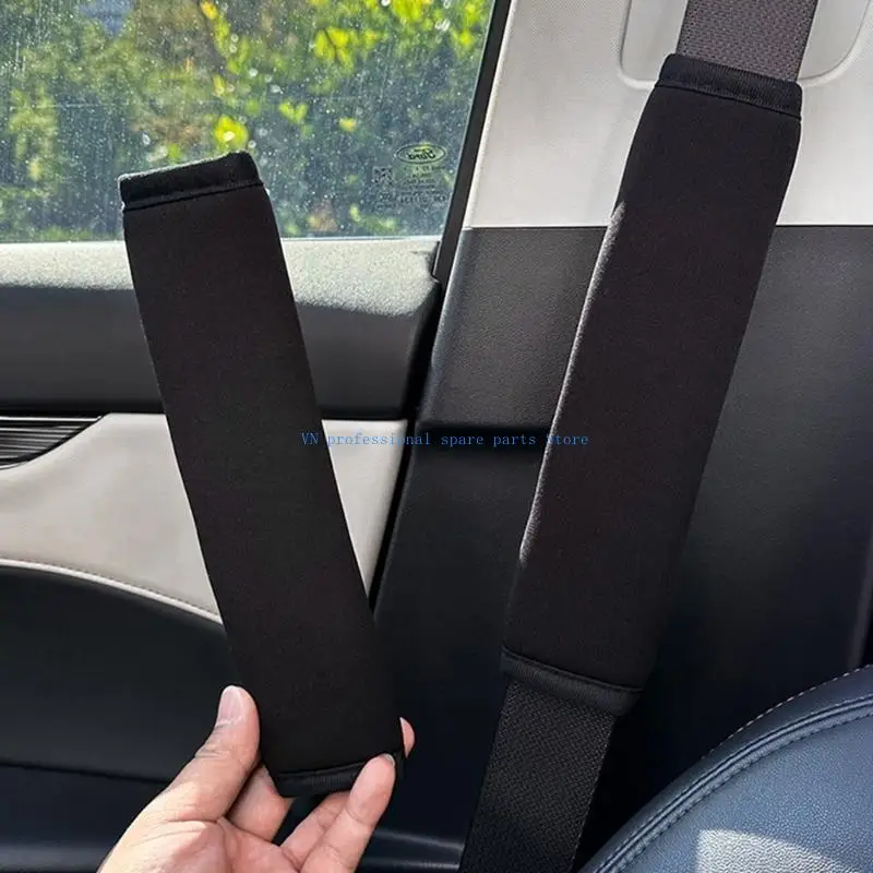 41XA Children Safety Belt Covers Shoulder Pads Prevent Neck Strangulation with Soft Plush Materials for Comfortable Car Rides