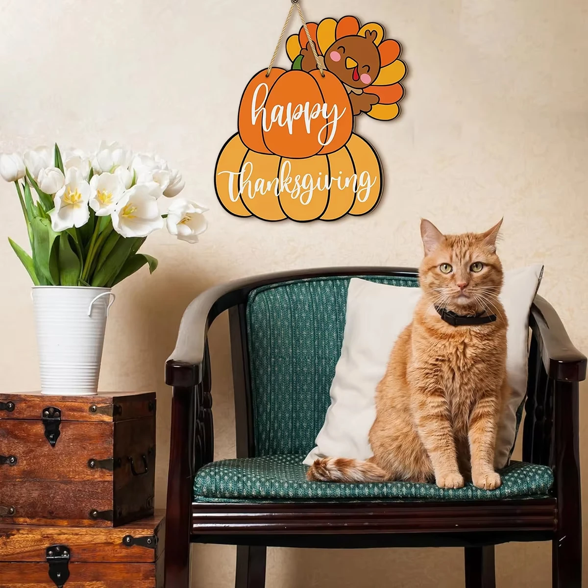 ديكورات عيد الشكر علامة خشبية لطيفة على شكل يقطين مع تركيا والقرع - "عيد الشكر السعيد"