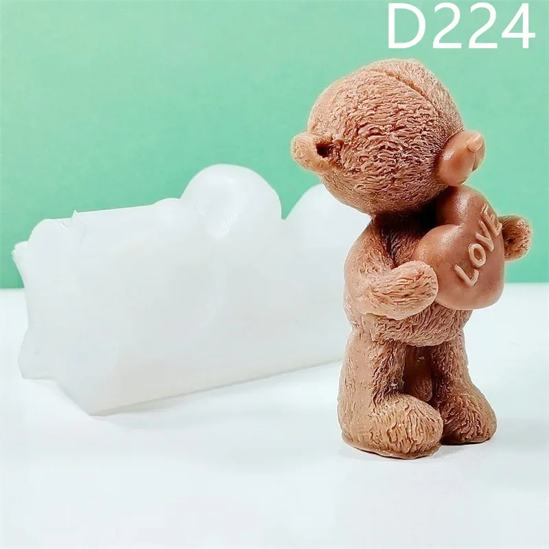 Valentine\'s Day Love Bear Silicone Candle Mold 3D Standing Bear Hugs Love Heart Crafts Resin Gypsum Soap Mold Home Gifts