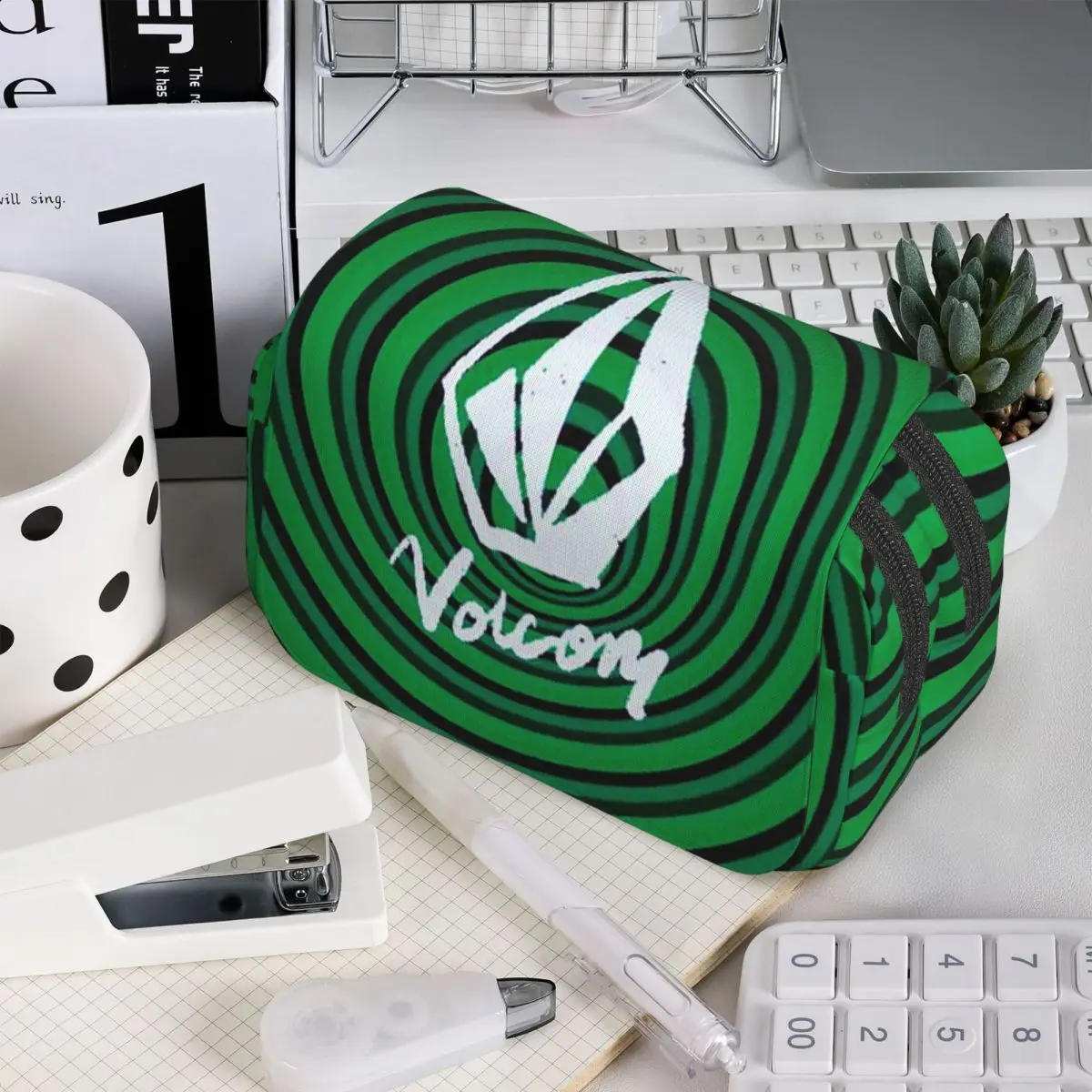 

Пенал с логотипом V-Volcom для школьников, коробка для ручек, сумка для карандашей, канцелярские принадлежности, сумка-держатель для ручек