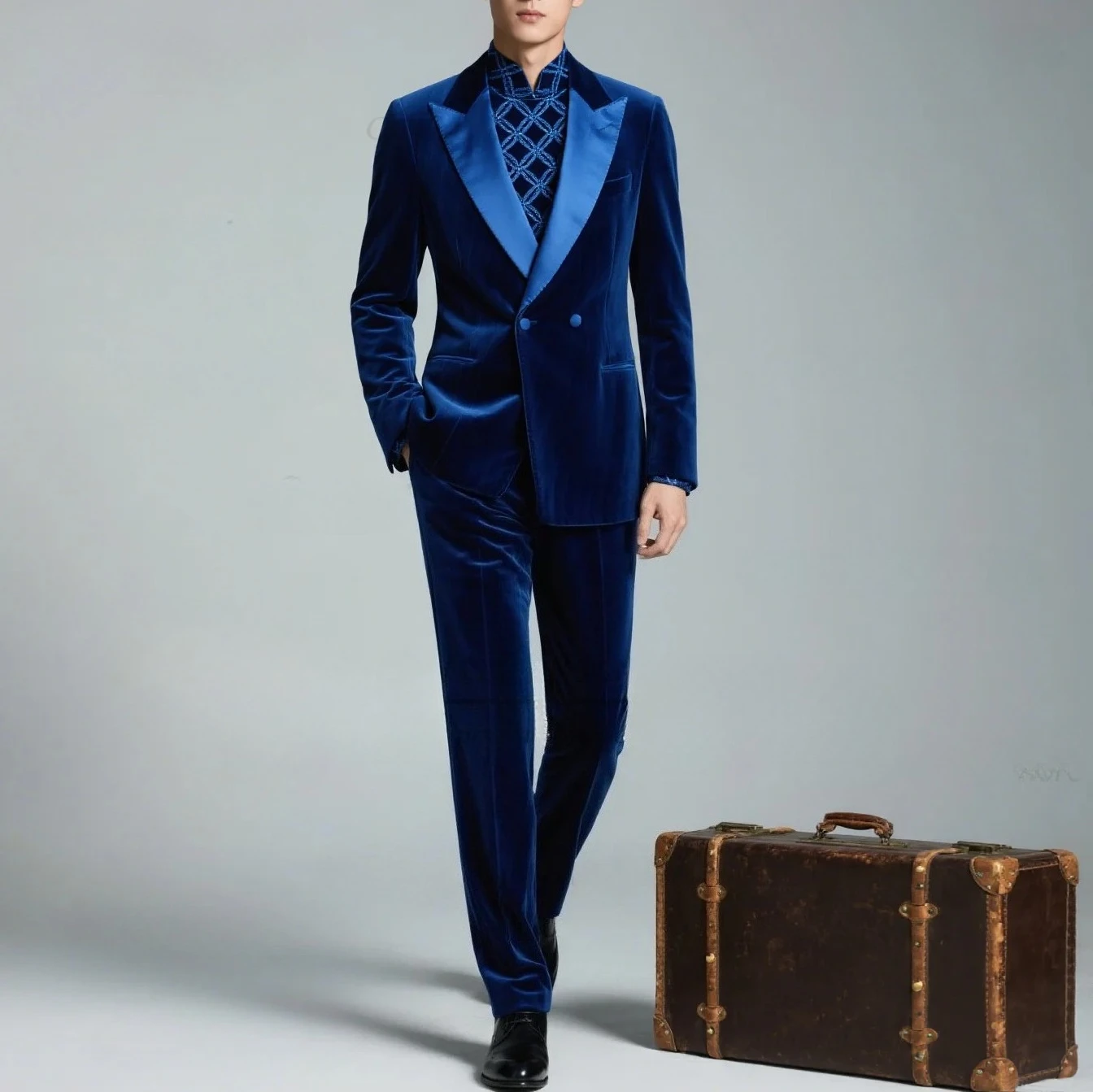 

Classic Double Breasted Suit Sets For Men Fashion Royal Blue Velvet Blazer Pants 2 Pieces Evening Dinner Male Formal Outfits