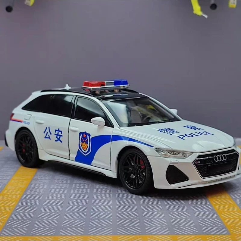 Coche de policía Audi RS6, modelo de aleación de Metal fundido a presión de alta simulación, luz de sonido, colección extraíble, juguetes para niños, regalos A196, 1:24