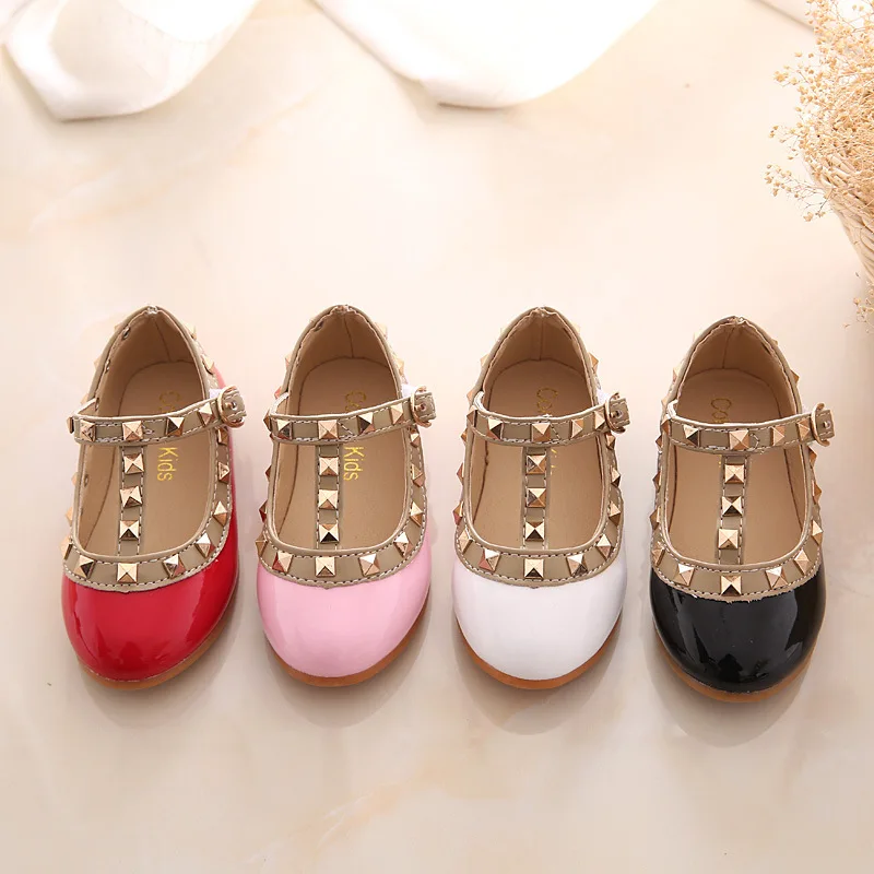 2024 New Girls Sandals Rivets Single Shoes Kids Leather Shoes children nude sandal toddler Girls Princess Flat Dance Shoes