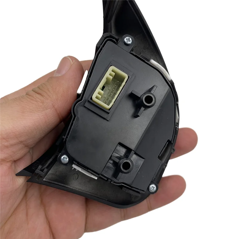 

Steering Wheel Audio Volume Control Cruise Switch Button 1Pair For Hyundai Reina 17-20 96710-D0110 96720-D0050 96710D0160