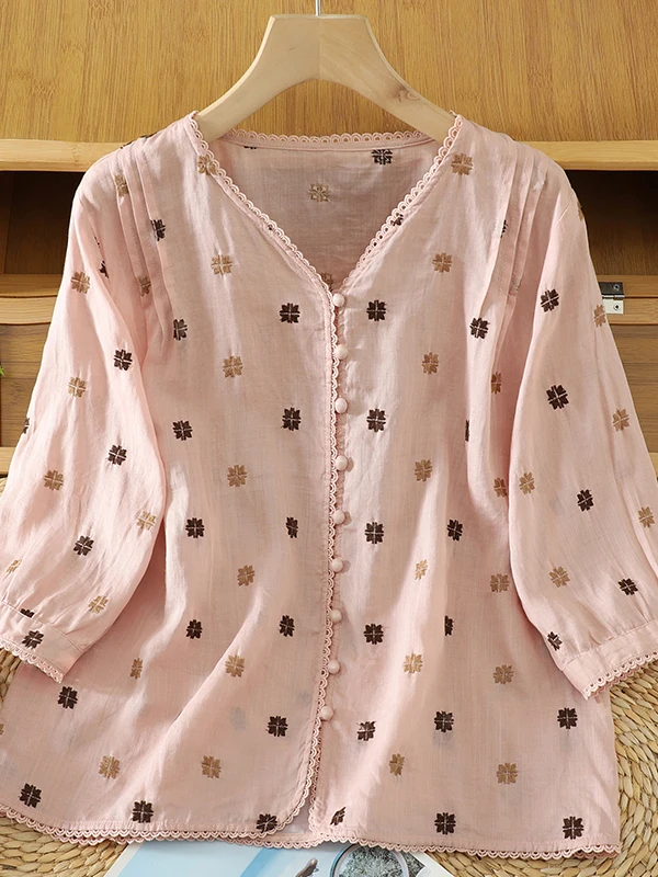 

Lace Patchwork V-neck Embroidered Shirt Women's Summer New Loose Versatile Seven-sleeve Floral Small Top Upper Body