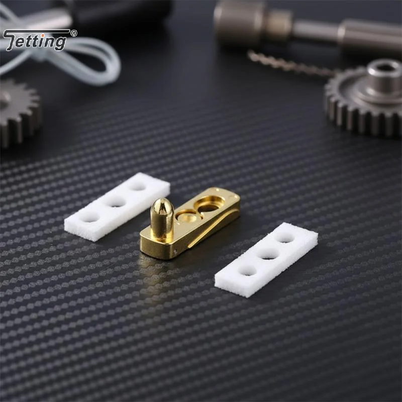 Zip Lighter Cotton Base Inner Liner Modification Volatilization Reduction Feature Sealing Metal Design