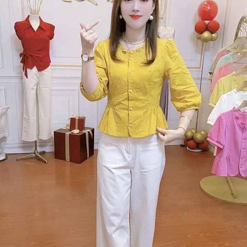 Elegante Abito Decorato con Fiori di Musoom, Colletto in Pizzo, Design Traforato, Dolce e Alla Moda, Nasconde la Pancia e Snellisce...